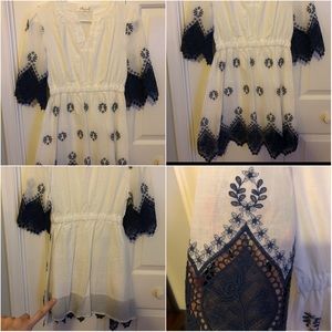 Cherish 💙 White dress with navy lace detail 💙